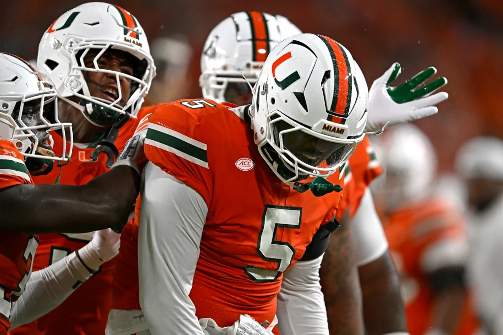 College Football Live Scores: Miami Edges Notre Dame